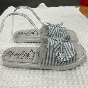 NWOT! Blowfish Malibu Felina  Striped Slide Sandals w/ Bow.
